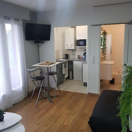 Le Studio Du Quai Charleville-Mézières Екстериор снимка